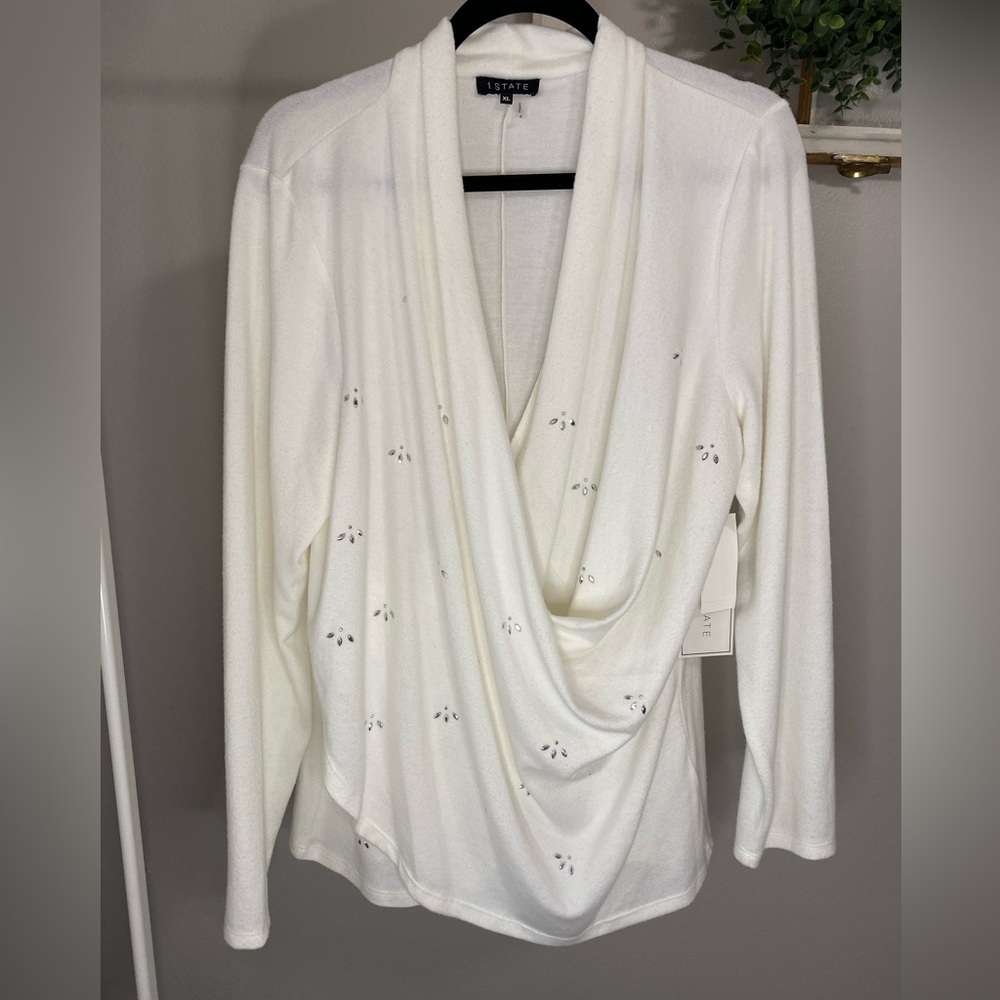 1. State White V-Neck Sweater with Embellishments XL